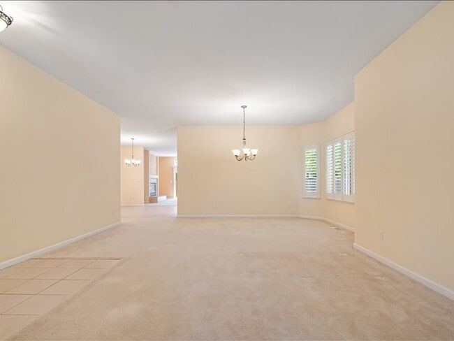 Building Photo - 9759 Dawn Way