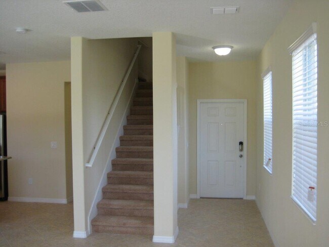 Building Photo - 3245 Rodrick Cir