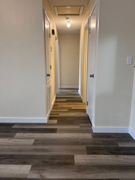 Building Photo - 2704 Sieglinde Ct