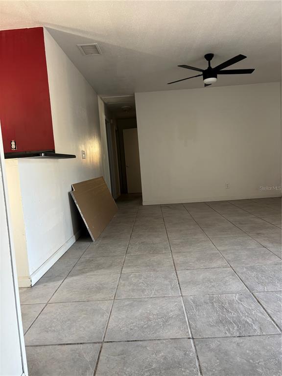 Building Photo - 4006 W Land Ave