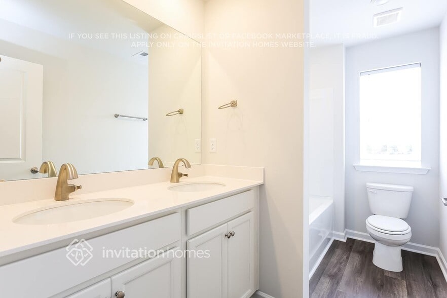 Building Photo - 207 White Flds Ave