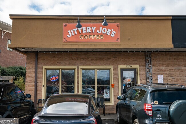 Building Photo - 1441 S Milledge Ave