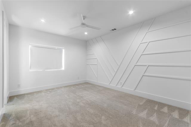 Building Photo - 5413 Melrose Ave