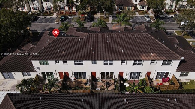 Building Photo - 939 NE 42nd Terrace