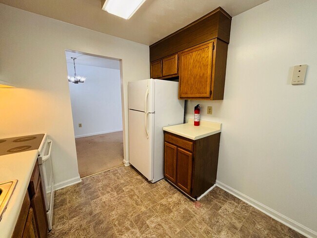 Building Photo - 108 Chowning Pl