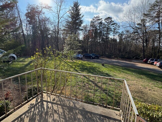 Building Photo - East AVL - Two Bedroom Apartment with Large Basement