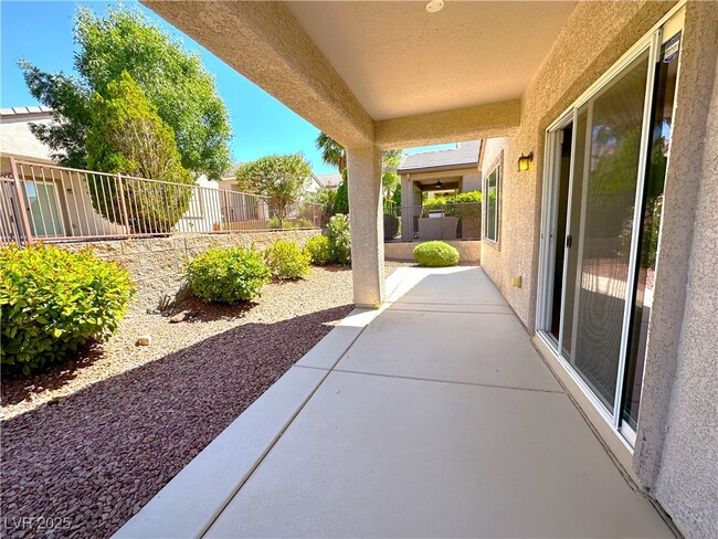Building Photo - 2338 Peaceful Sky Dr