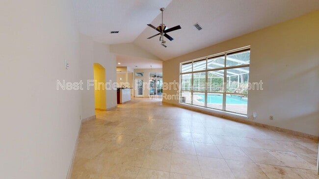 Building Photo - 7911 Vineyard Lake Rd N