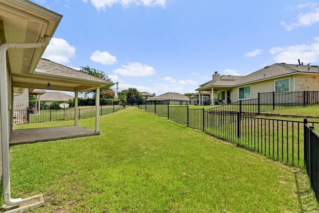 Building Photo - 49 White Magnolia Cir