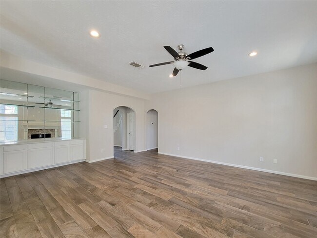 Building Photo - 31406 Capella Cir