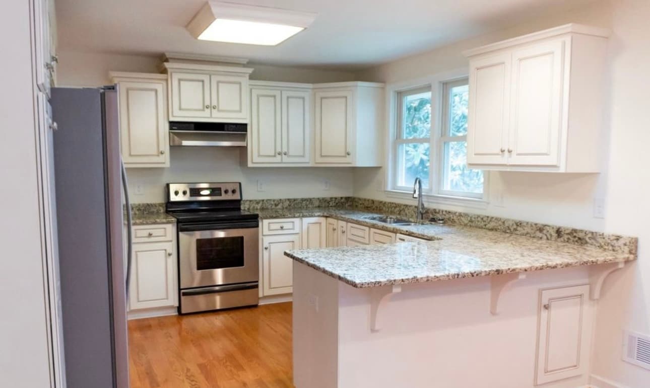 Building Photo - 504 Aumond Rd