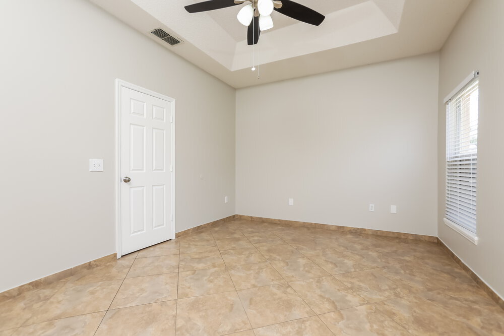 Building Photo - 2501 Tiger Maple Ct