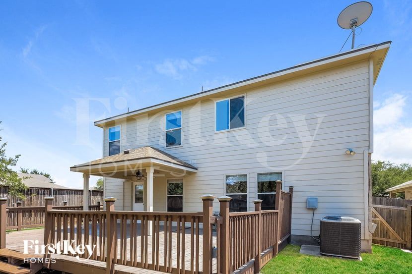 Building Photo - 12707 Gardenia Pass