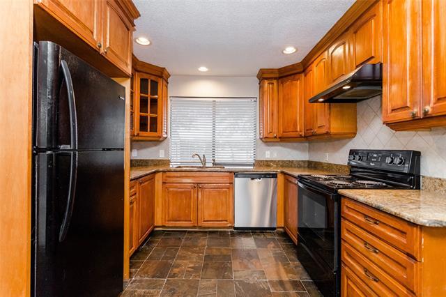 Building Photo - 5602 Kingstree Ct