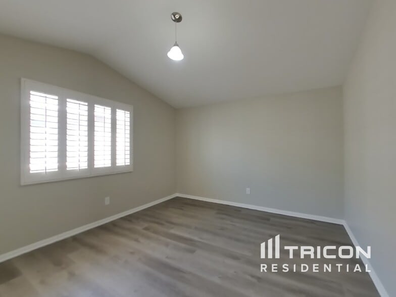 Building Photo - 29848 Tierra Shores Ln