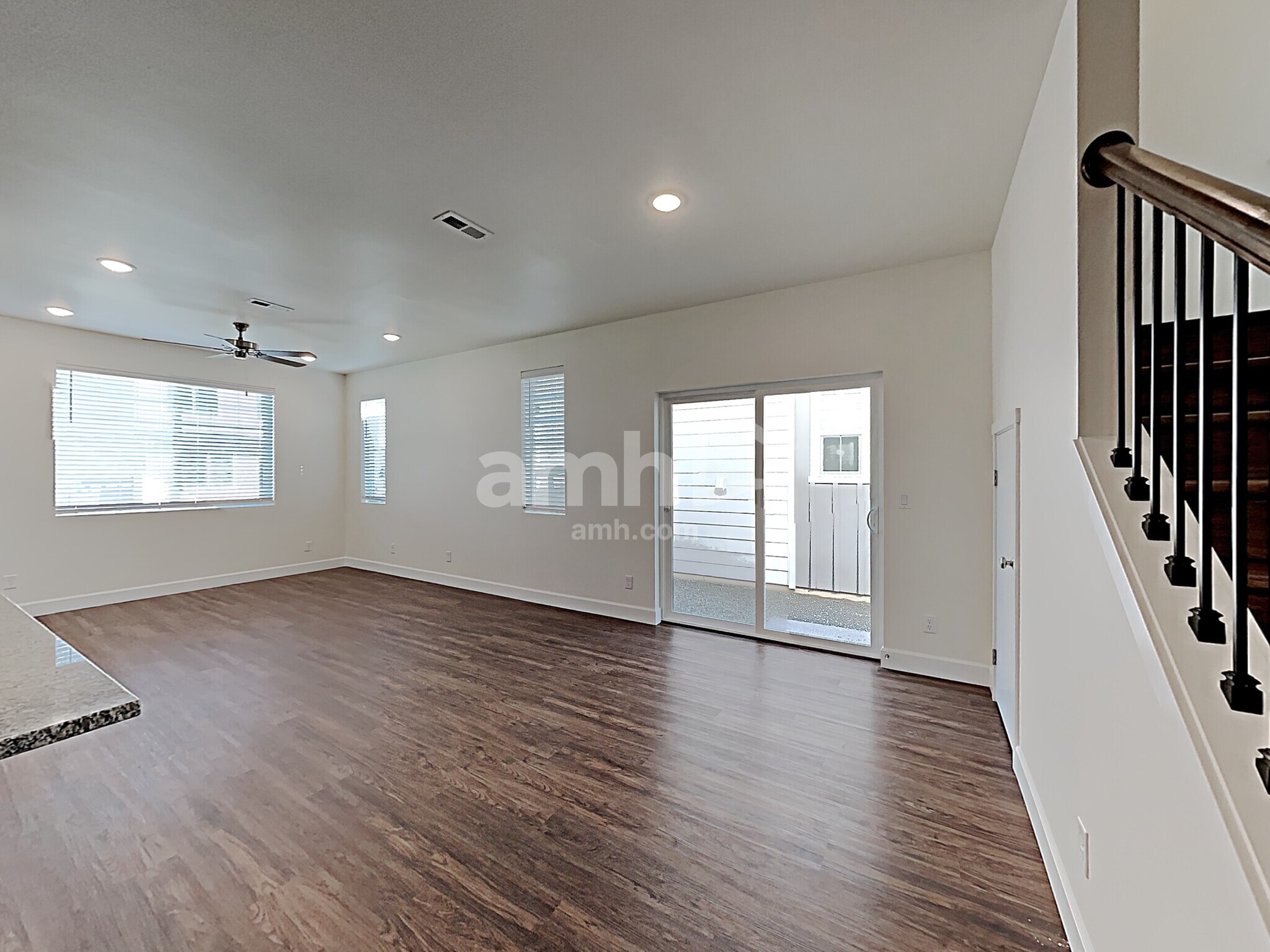 Building Photo - 33072 Eagle Peak Ln