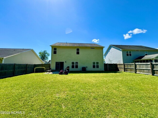 Building Photo - 3112 Catarina Ln