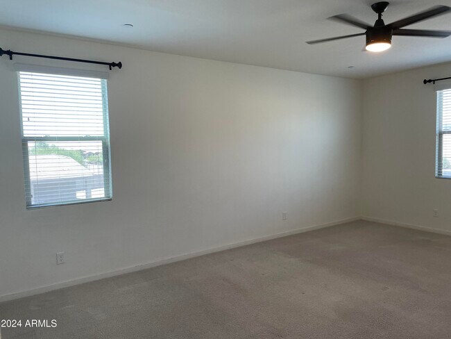 Building Photo - 2018 N 213th Dr