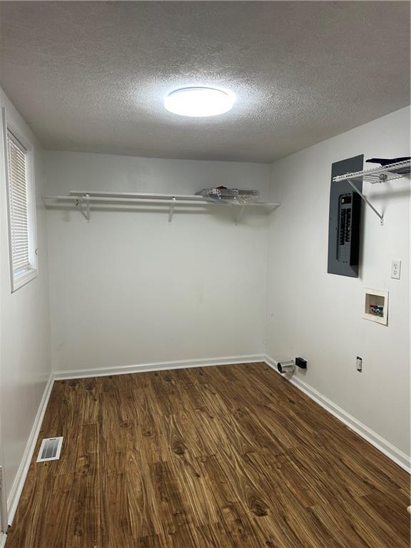 Building Photo - 615 Cassville Rd SE