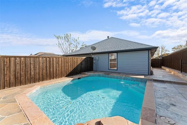 Building Photo - 919 Kim Ln