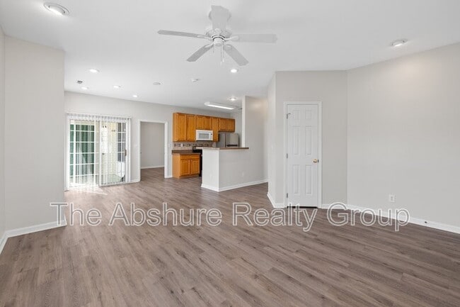 Building Photo - 1713 Kudrow Ln