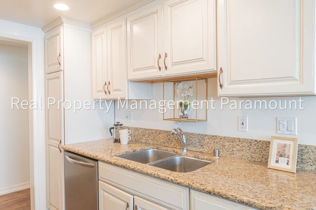 Building Photo - 2-Bedroom Condo for Rent – Spacious, Modern & Centrally Located!