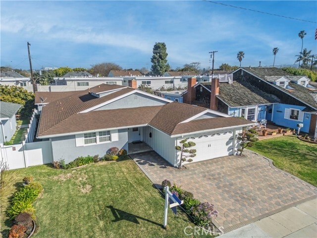 Primary Photo - 23524 Evalyn Ave