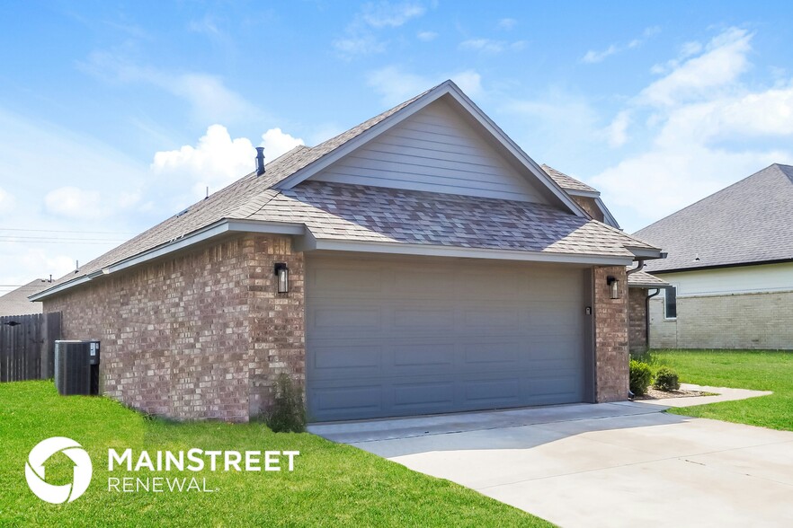 Building Photo - 10312 Glover River Dr