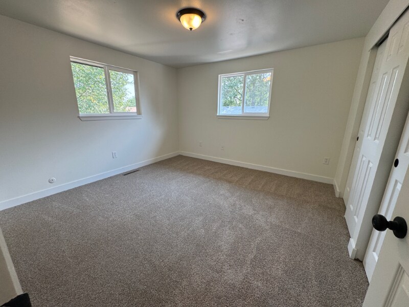 Building Photo - 804 Meeker St