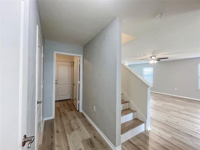 Building Photo - 6708 Cornish Hen Ln