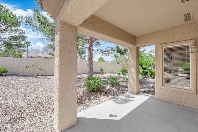 Building Photo - 2323 Barbers Point Pl