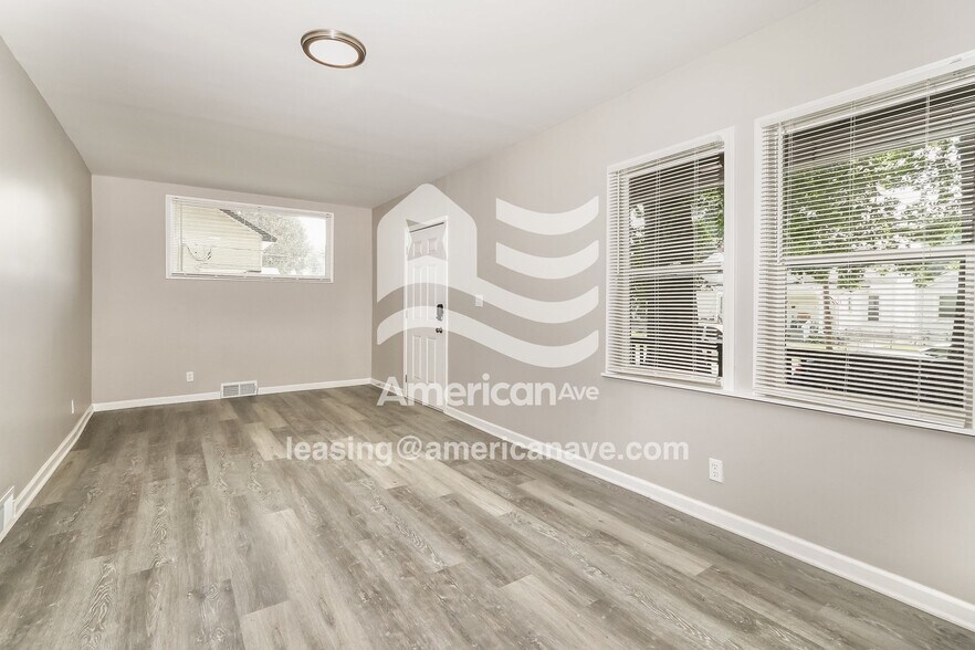 Building Photo - 3321 Peachtree Ave