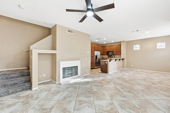 Building Photo - 2174 Desert Hare Ct