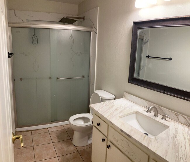 Building Photo - 3605 Swain Dr