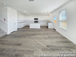 Building Photo - 3004 Trumpet Vine