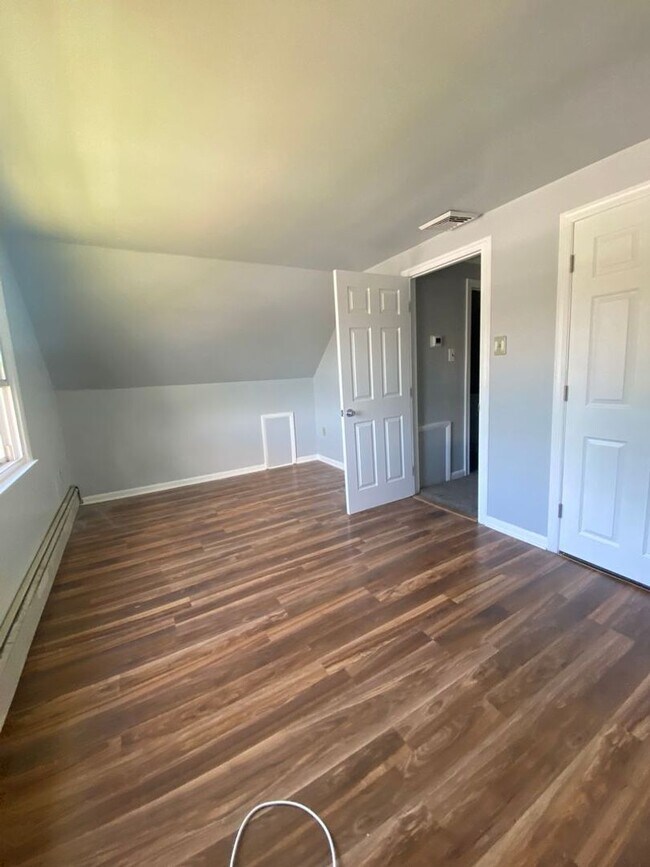 Building Photo - Welcome Home