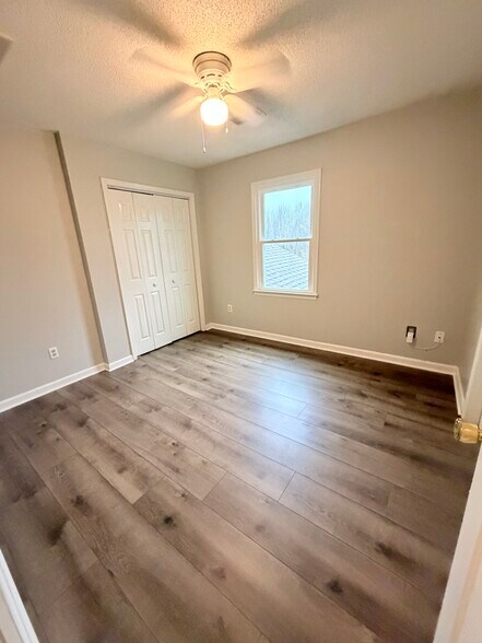 Building Photo - 12951 Copperfield Ln