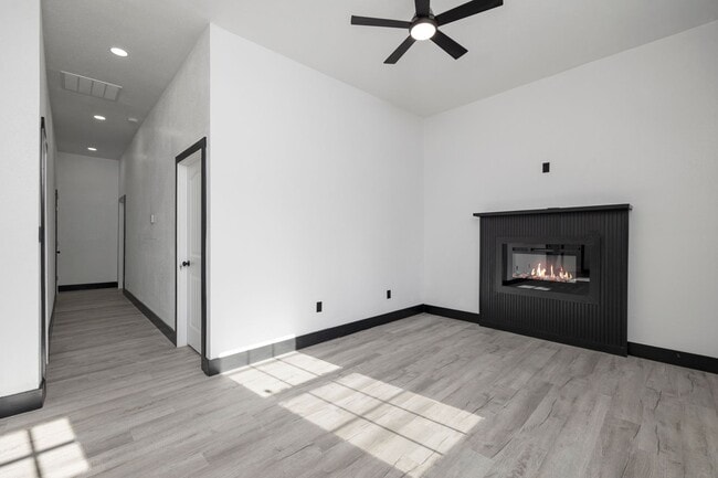 Building Photo - New Construction. 3 bedroom, 2 Bathroom