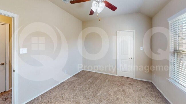 Building Photo - 9905 Prairie Dog Ln