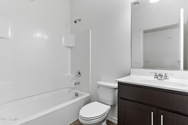 Building Photo - 390 S Verdad Ln