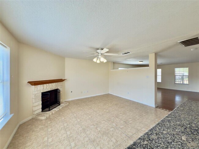 Building Photo - 17125 Dashwood Creek Dr