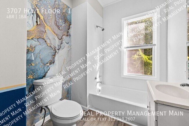 Building Photo - 3707 Hunt St