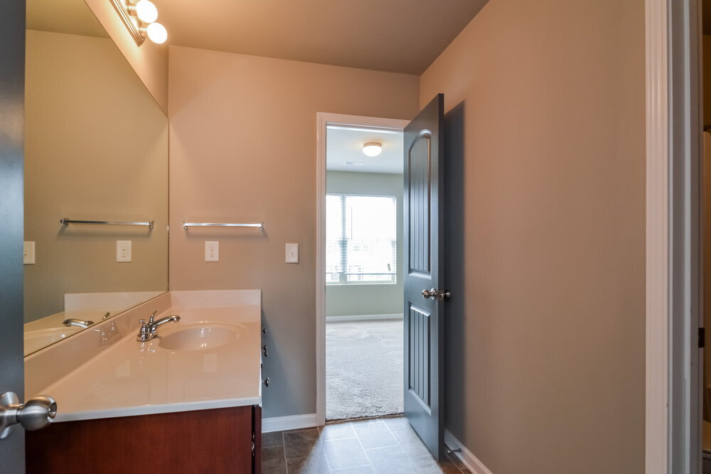 Building Photo - 1081 Rock Elm Dr