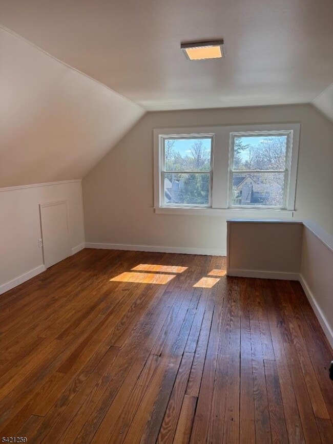 Building Photo - 33 Montclair Ave