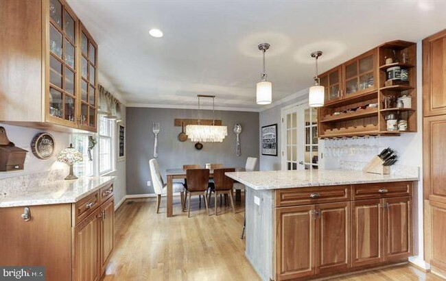 Building Photo - 9525 Whetstone Dr