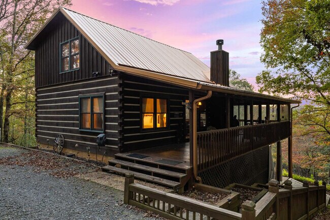 Building Photo - 150 Arrow Way