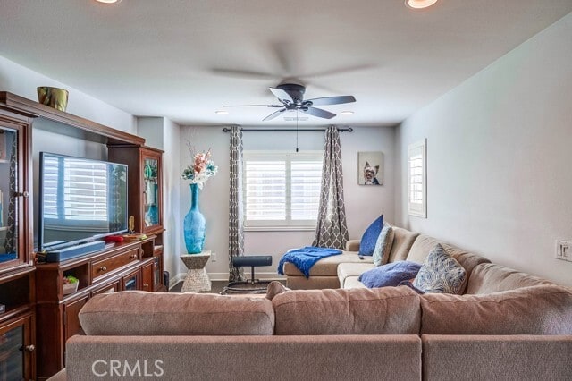 Building Photo - 6850 Lucite Dr