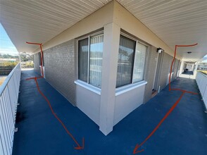 Building Photo - 800 N Fiske Blvd