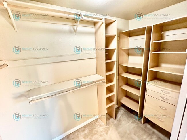 Building Photo - Open Layout, Big Yard, Great Location—This One Has It All!