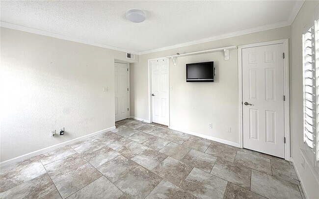 Building Photo - 3261 Haviland Ct